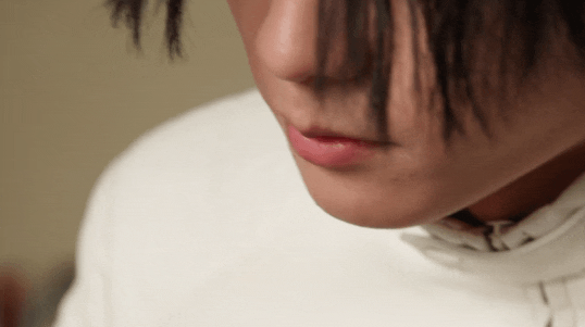 파일:카레로우 먹방.gif