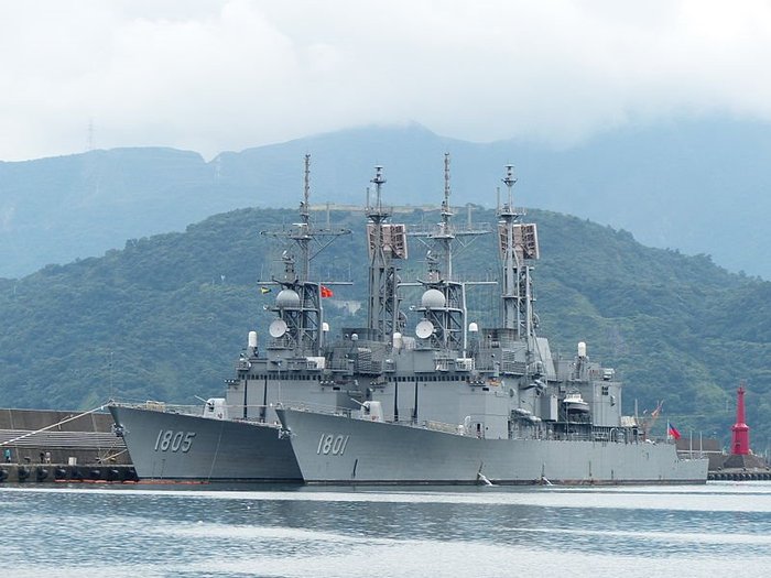 파일:Ddg1803.jpg