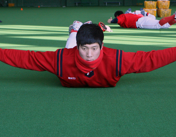 파일:윤정우.jpg
