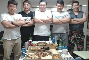 파일:무엔터 5인.png