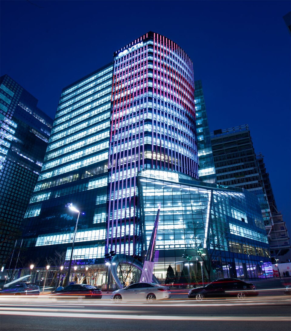 파일:YTN NEWSQUARE.jpg