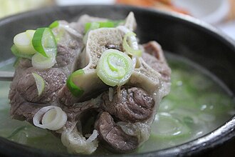 Kkori-gomtang.jpg