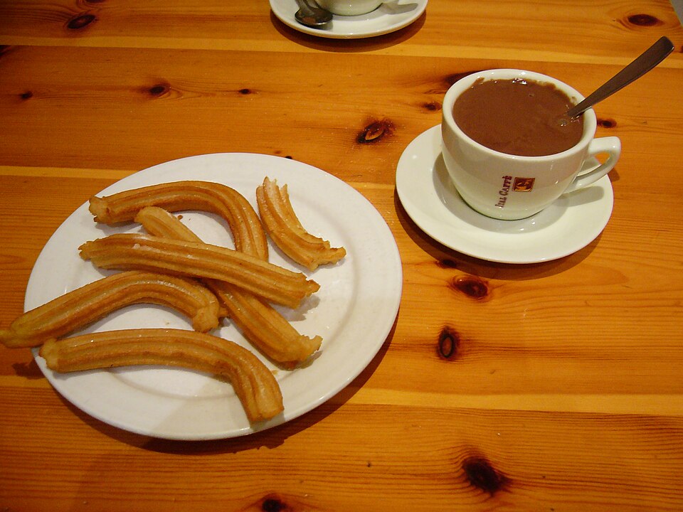 파일:Chocolate with churros.jpg
