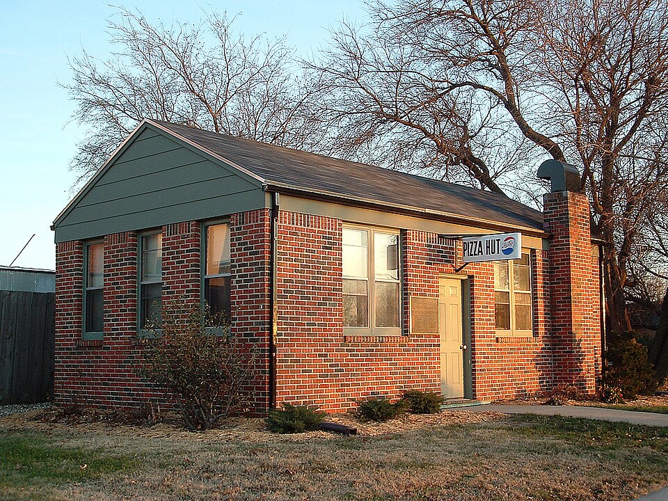 파일:FirstPizzaHut.jpg