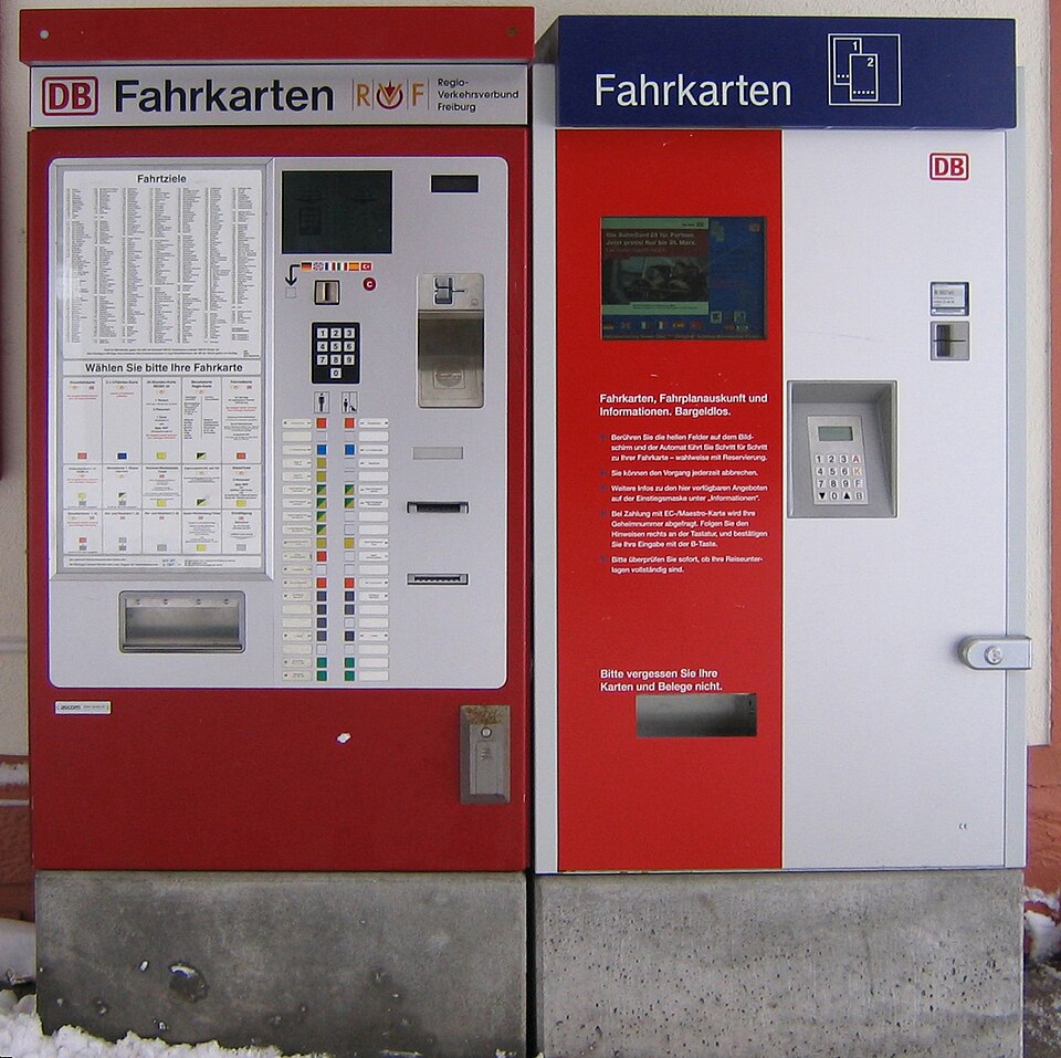 파일:Bahnautomat.jpg