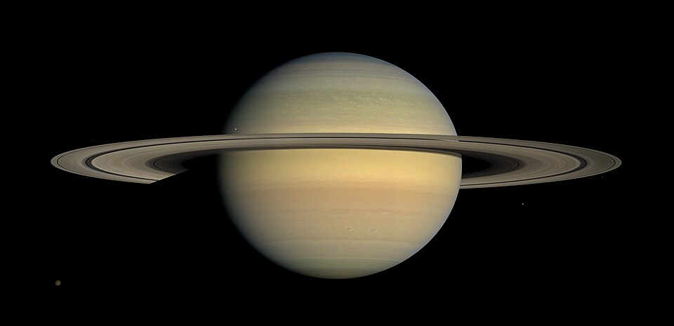 파일:Saturn during Equinox.jpg