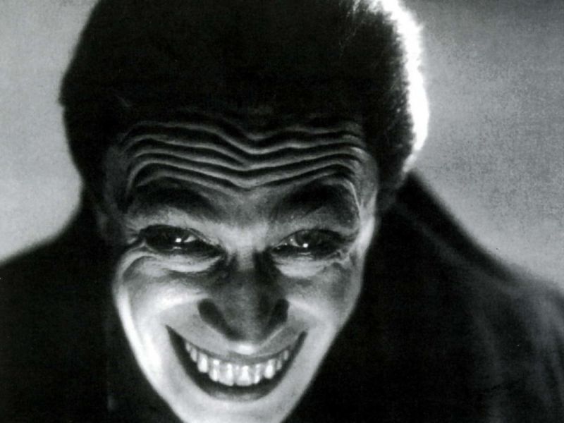 파일:Jokermanwholaughs-1080x810.jpg