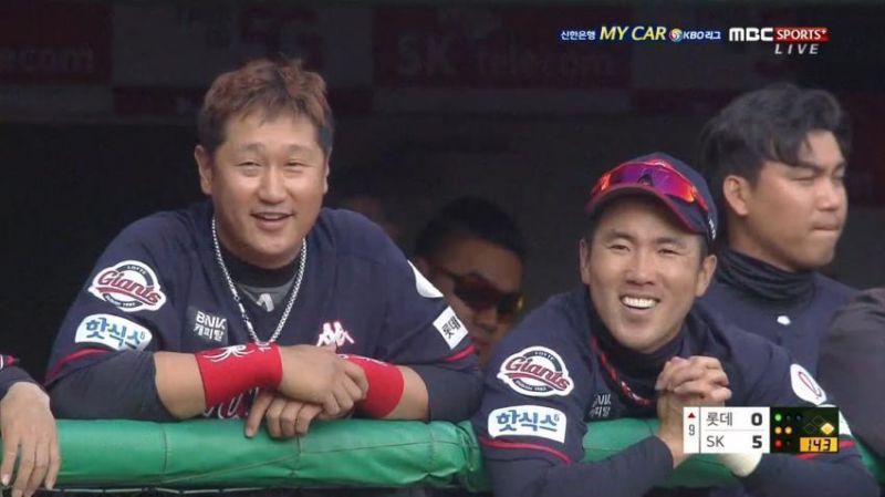 파일:이대호행복야구.jpg