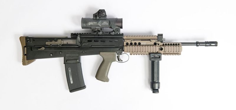 파일:L85A2 레일 장착.jpg