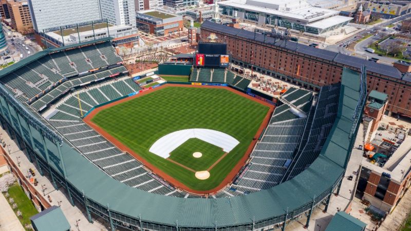 파일:Camden-yards-opening-day-2020.jpg