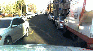 2vif8kw.gif