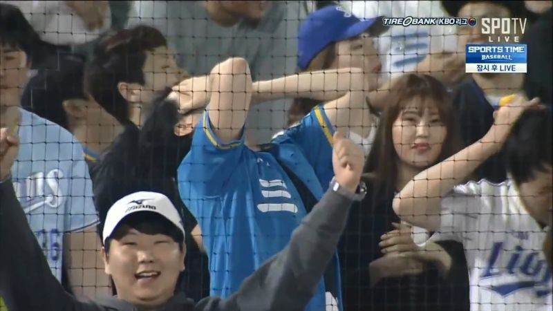 파일:C9218dfce5ba2a958acf63f09d2ecd26.jpg