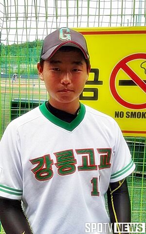 정덕현 01.jpg