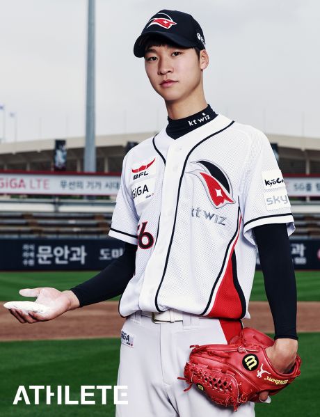 파일:엄상백.jpg