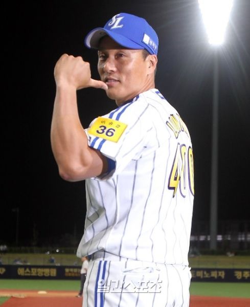 파일:이승엽.jpg