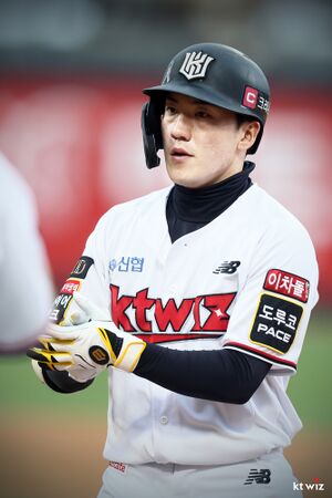 홍현빈.jpeg