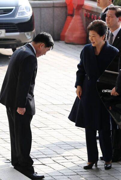 파일:정신 못차리는 검찰.jpeg