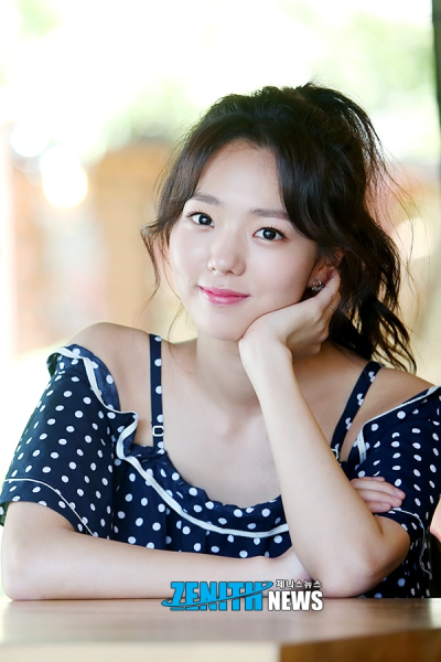 파일:채수빈프로필2.png