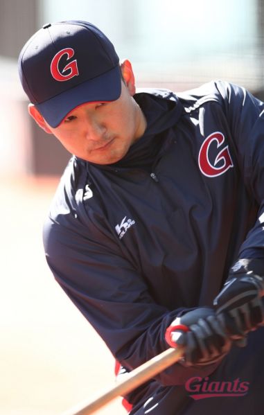 파일:롯데 김민수 2021시즌.jpg
