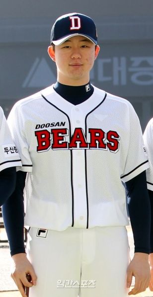 파일:김민혁01.jpeg