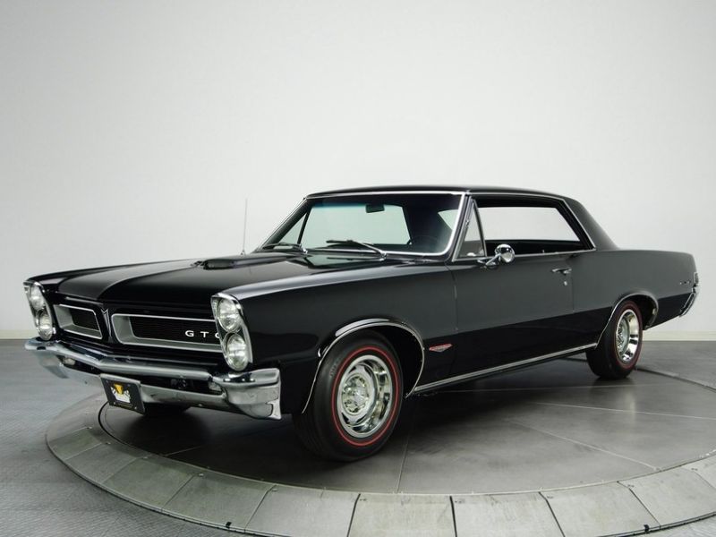 파일:폰티악 GTO 1965년형.jpg