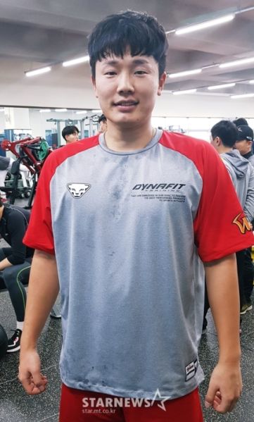 파일:신동훈.jpg