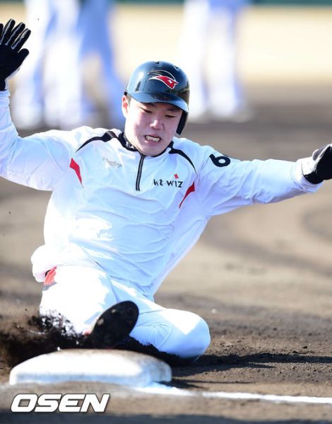 파일:KT 김선민.jpg