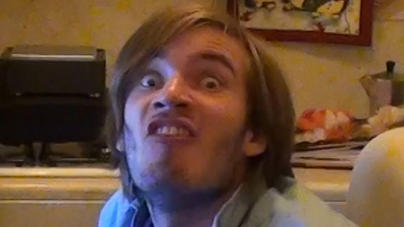 파일:Pewdiepie.jpg